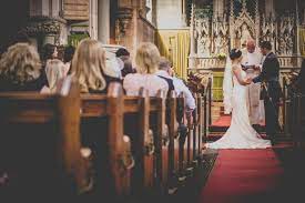 typical christian wedding ceremony